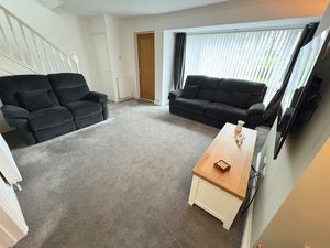 Photo 11- click for photo gallery